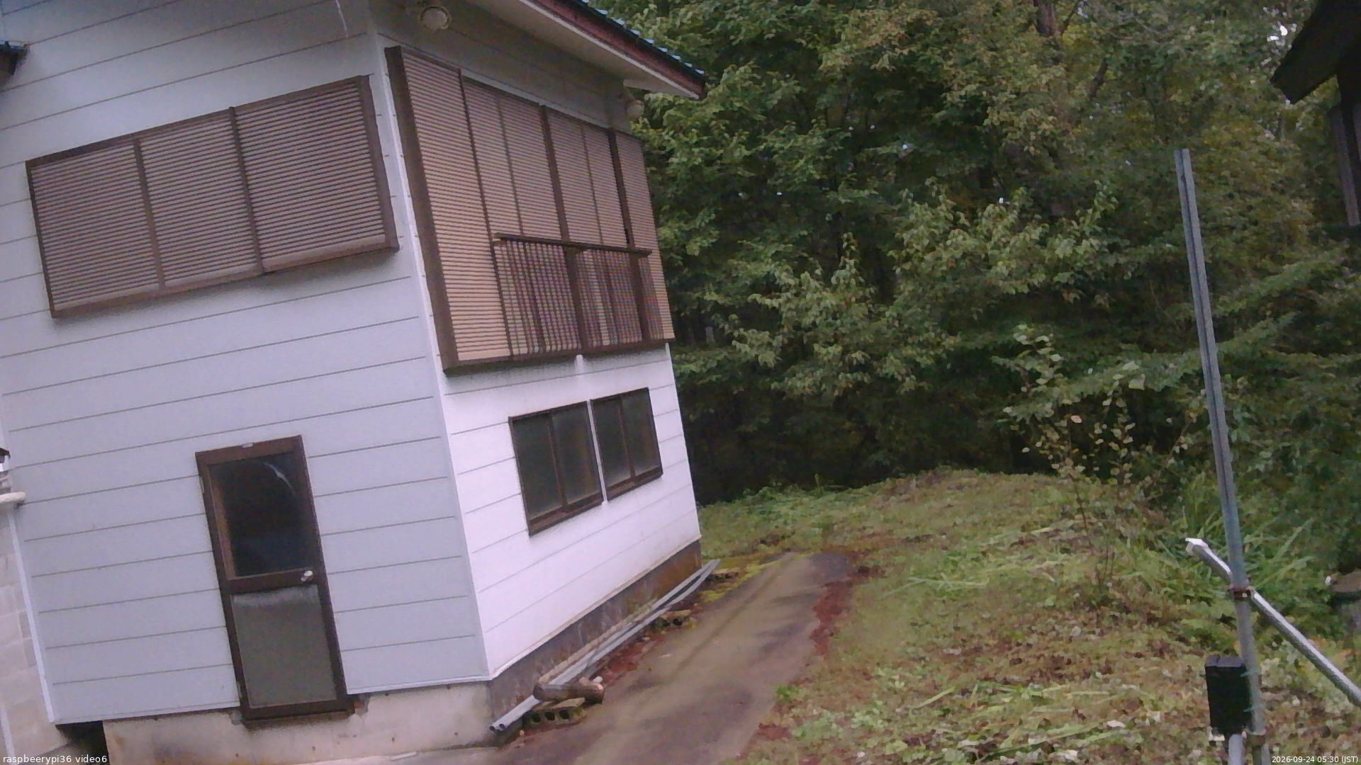 長野県菅平高原 ゆたか山荘 坂下 2026/09/24 05:30