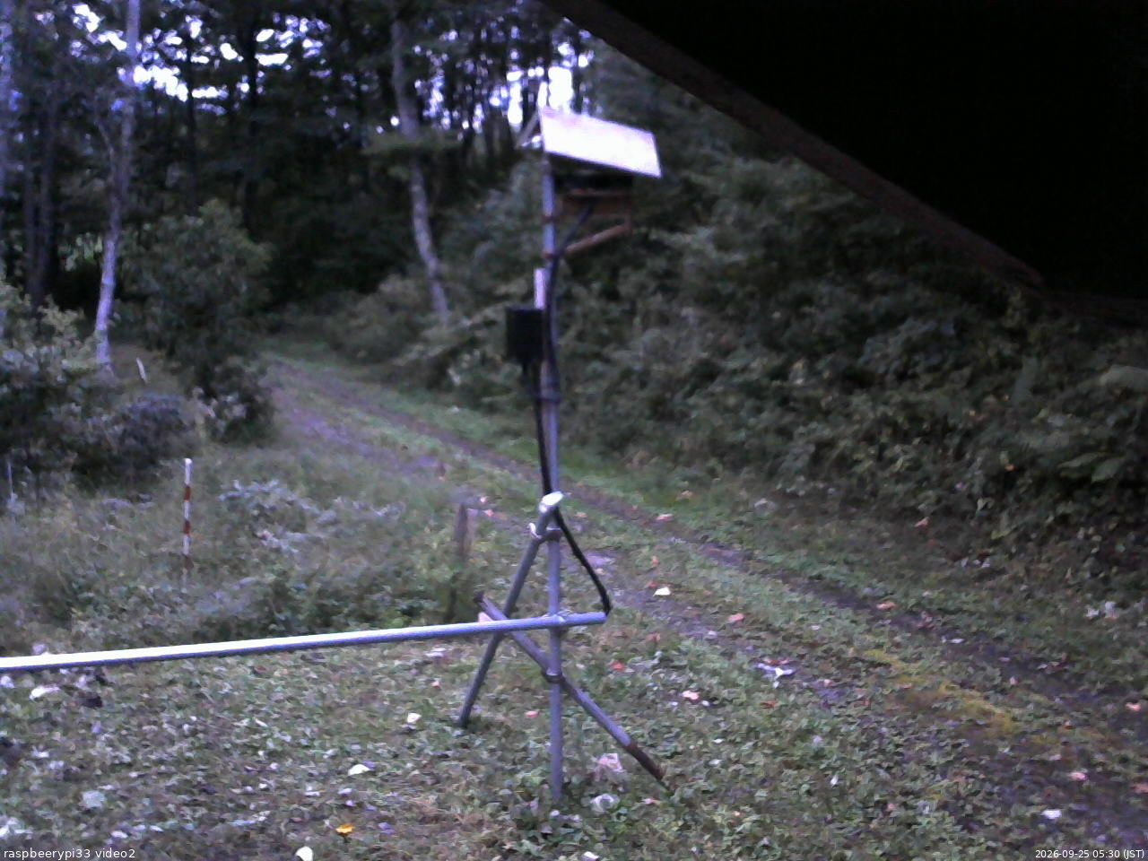 長野県菅平高原 ゆたか山荘 南側 2026/09/25 05:30