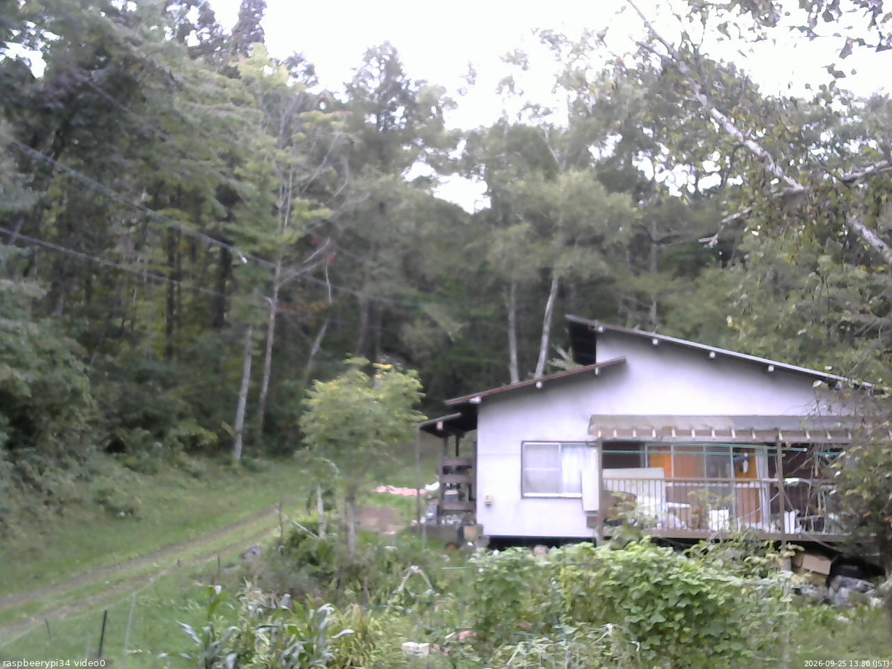 長野県菅平高原 ゆたか山荘 西側(坂上) 2026/09/25 13:30