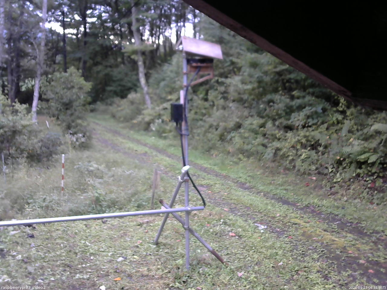 長野県菅平高原 ゆたか山荘 南側 2026/09/27 06:45