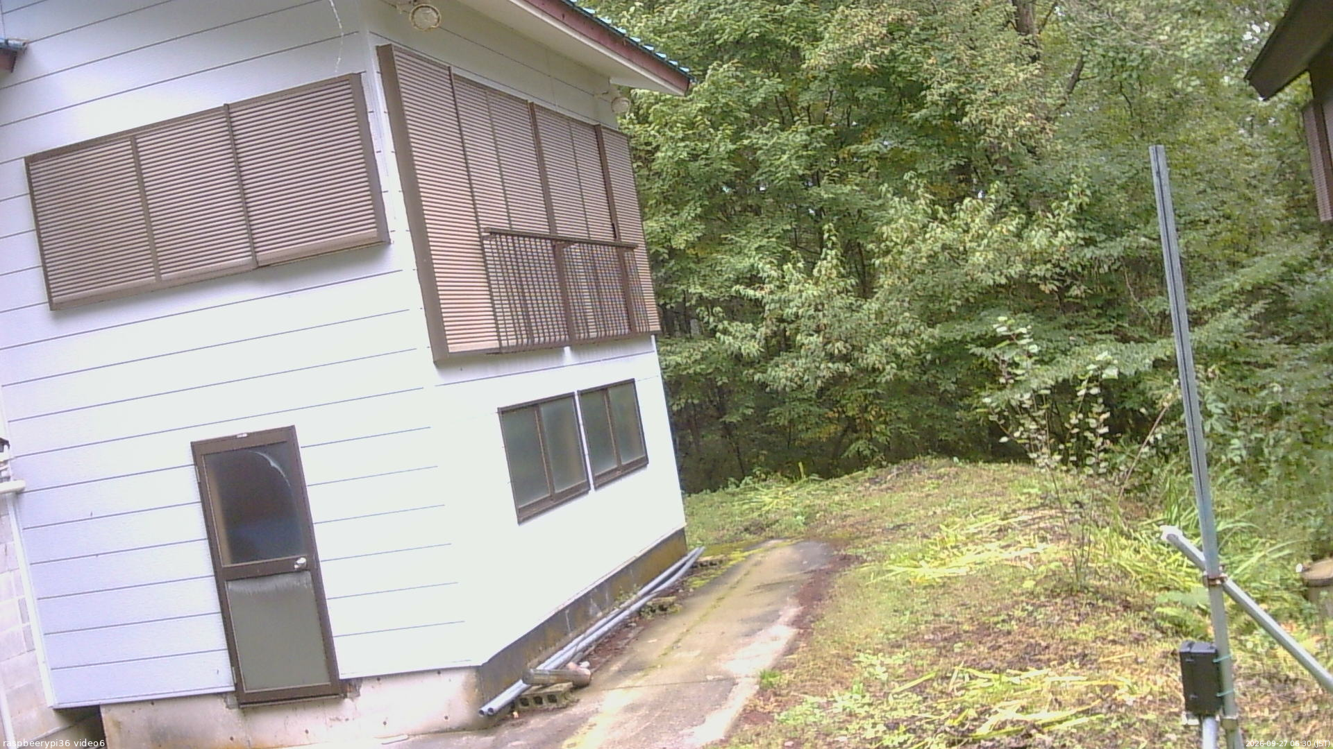 長野県菅平高原 ゆたか山荘 坂下 2026/09/27 06:30